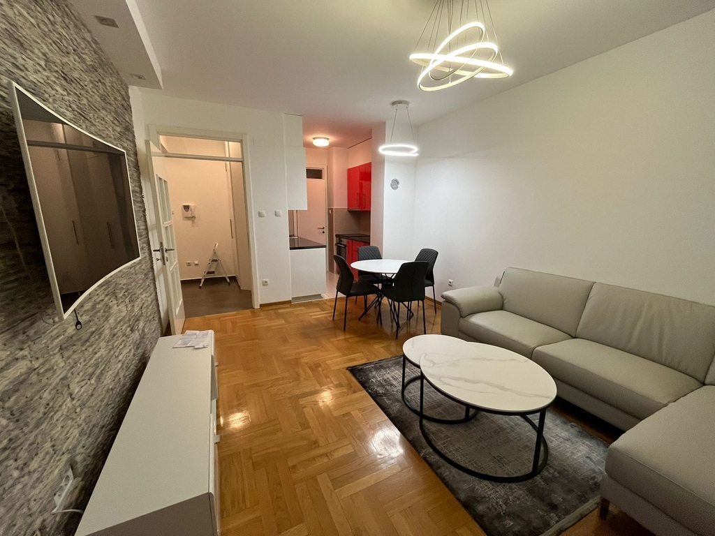 Iznajmljuje se stan od 70 m², Nova Varoš