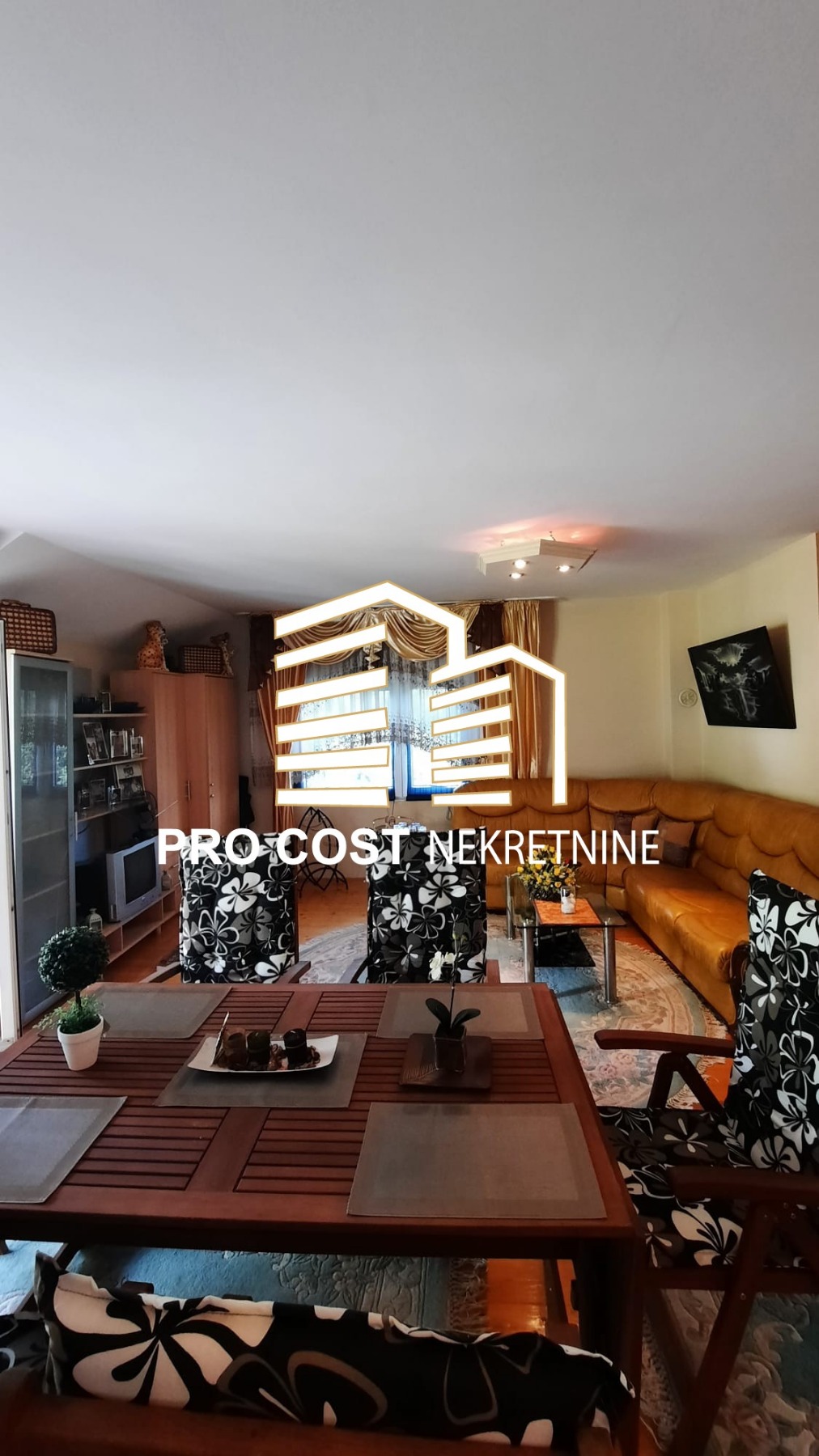PRO COST – Kuća 256 m², Miševići-Hadžići