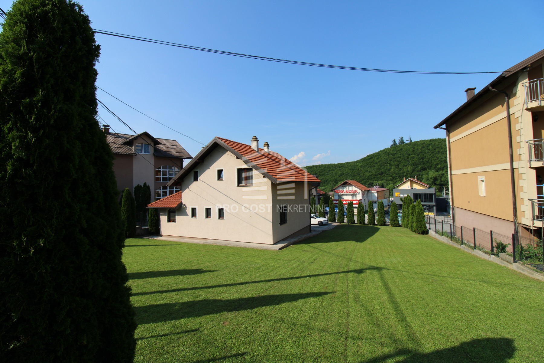 Kuća Hadžići 180 m², zemljište 891 m²