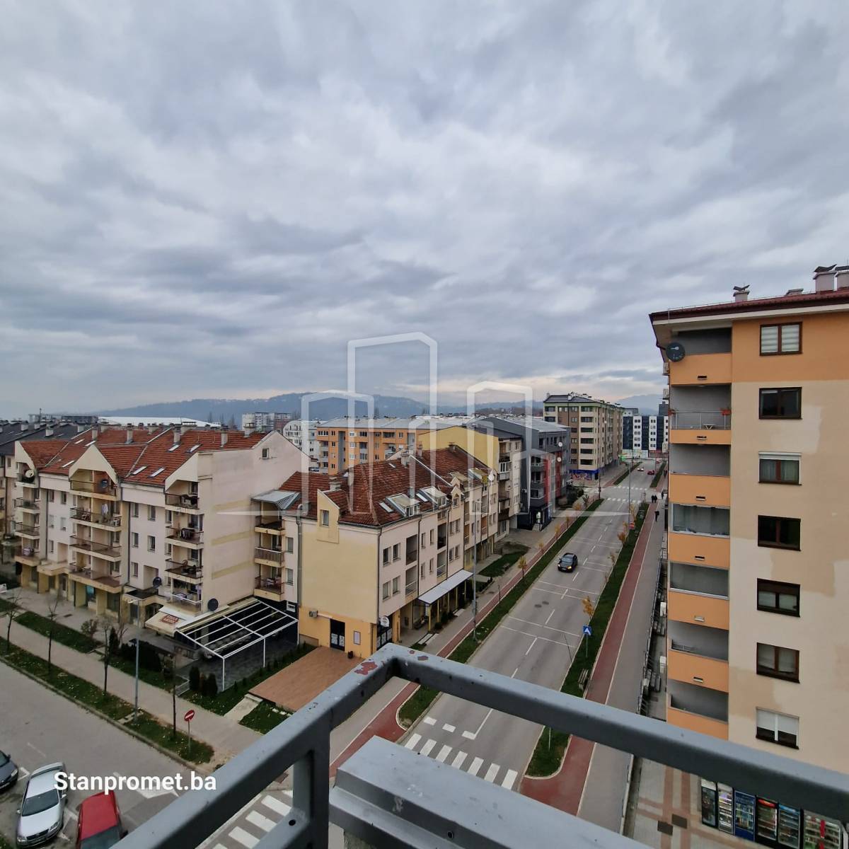 Četverosoban stan Penthouse 121m² Istočno Sarajevo Lukavica Hilandarska Prodaja