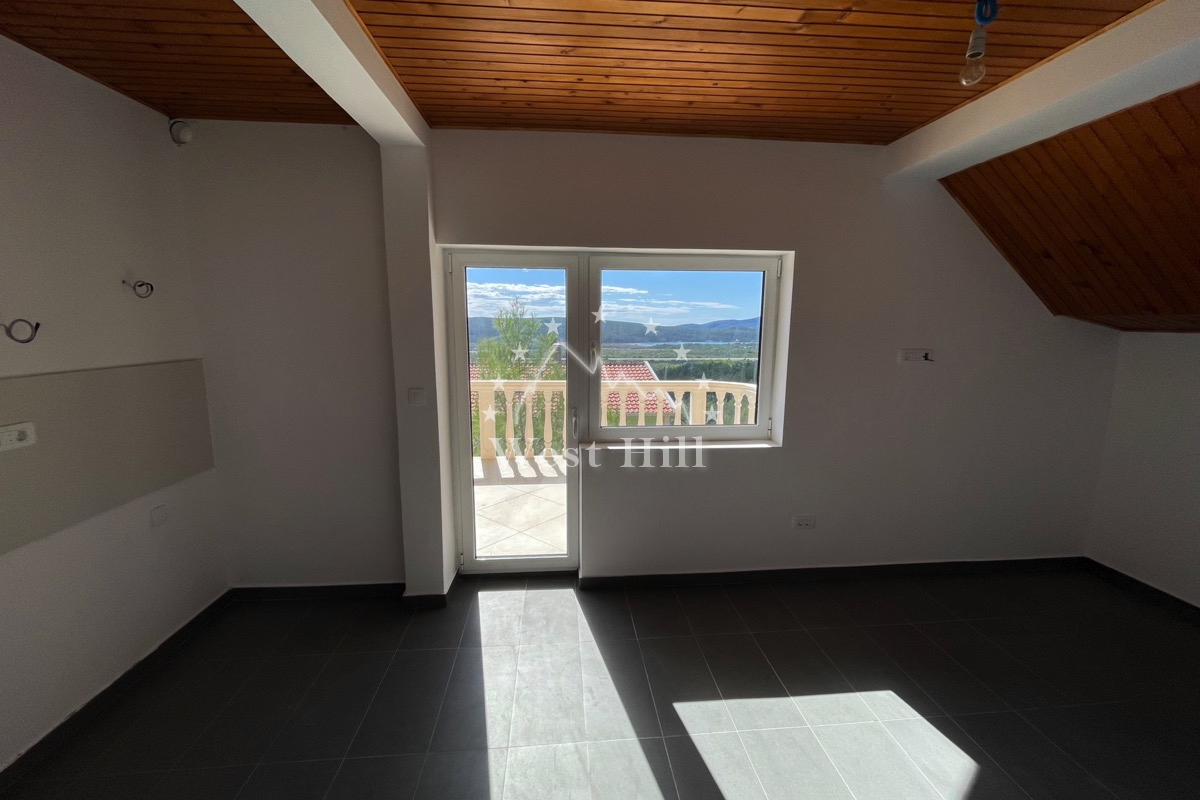 Apartamenti u Kavac