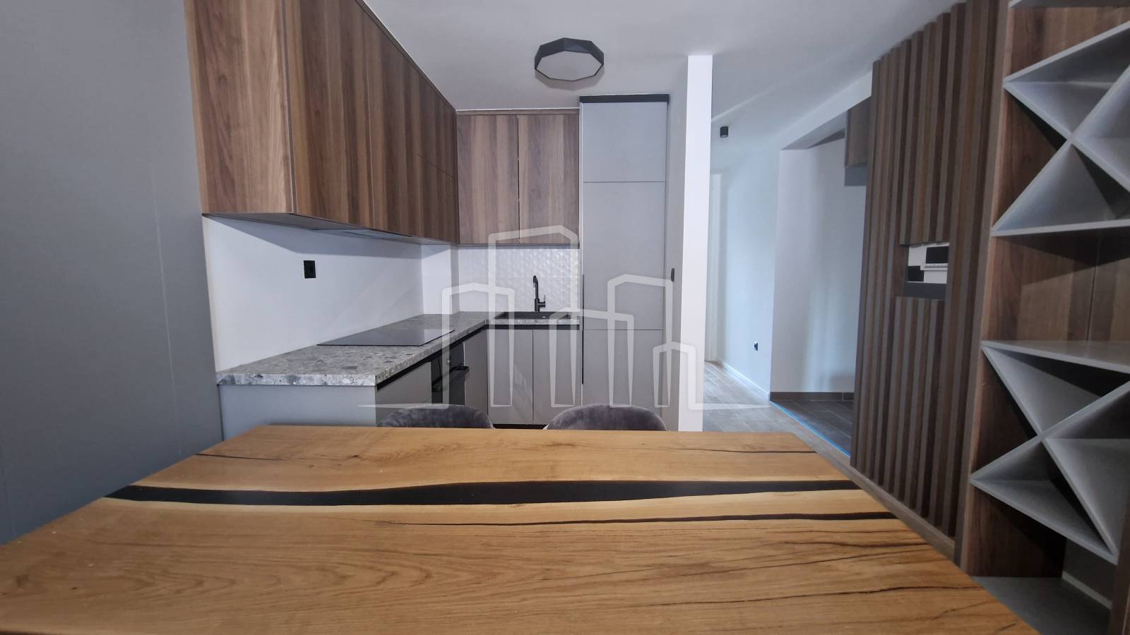 Apartman jedna spavaća nov i novoopremljen 53m² Snježna Dolina Jahorina