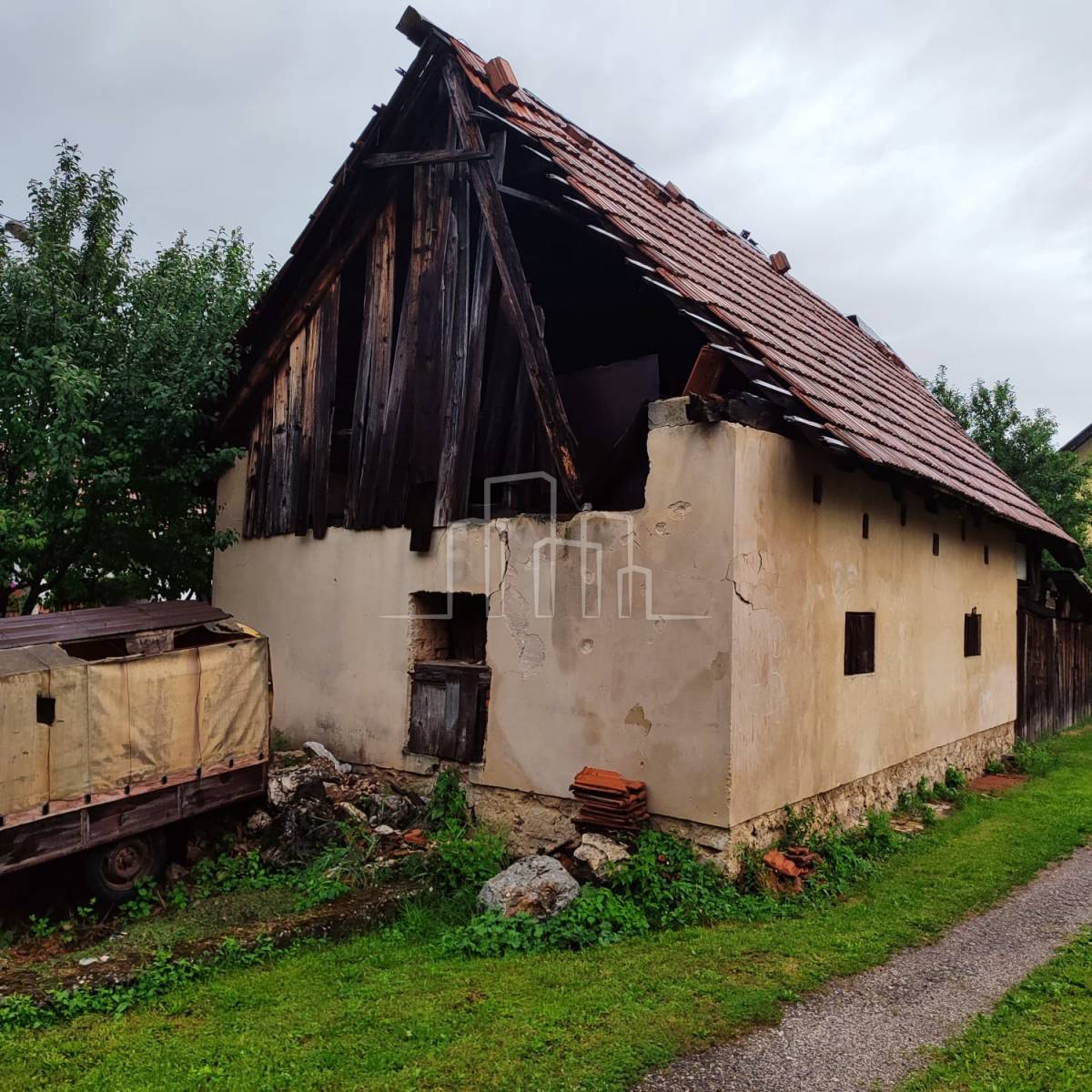 Kuća 255m² Kovači-Hrasnica prodaja