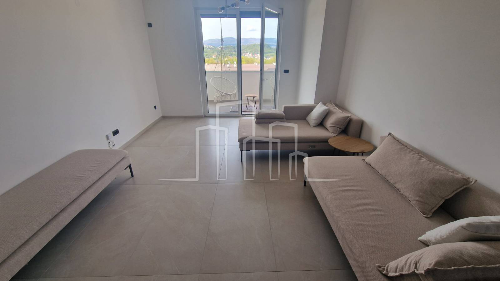 Penthouse Iznajmljivanje 70m² Sa Garažom NOVOGRADNJA