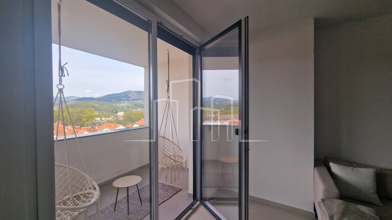 Penthouse Iznajmljivanje 70m² Sa Garažom NOVOGRADNJA