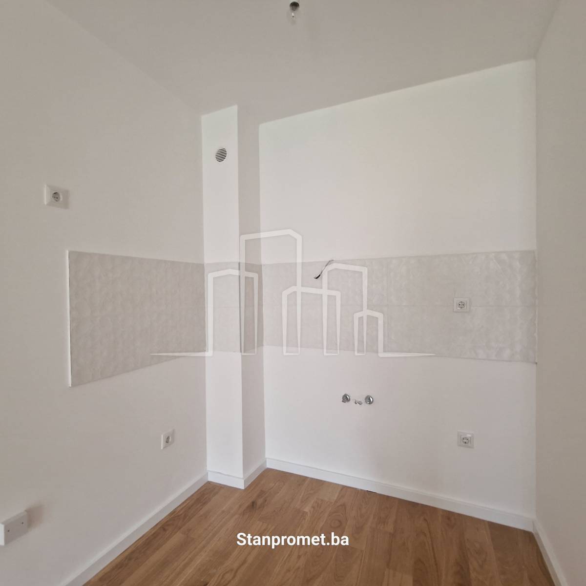 Apartman Snježna dolina Jahorina useljivo 52m² sa dva balkona