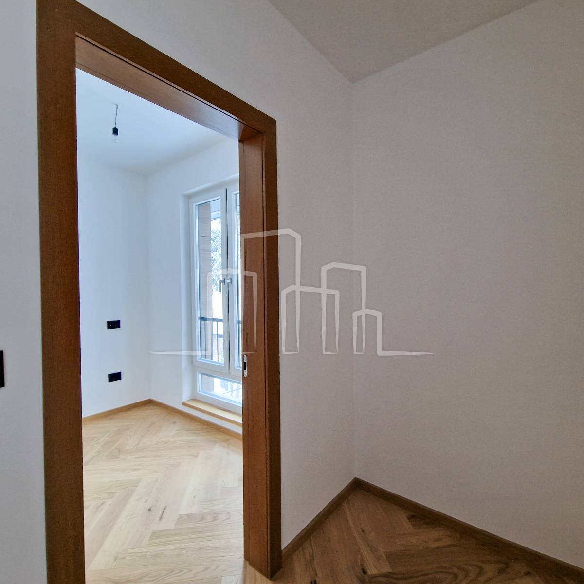 Apartman 43m² Dvije Spavaće Sobe 3 Sprat  Poljice Jahorina