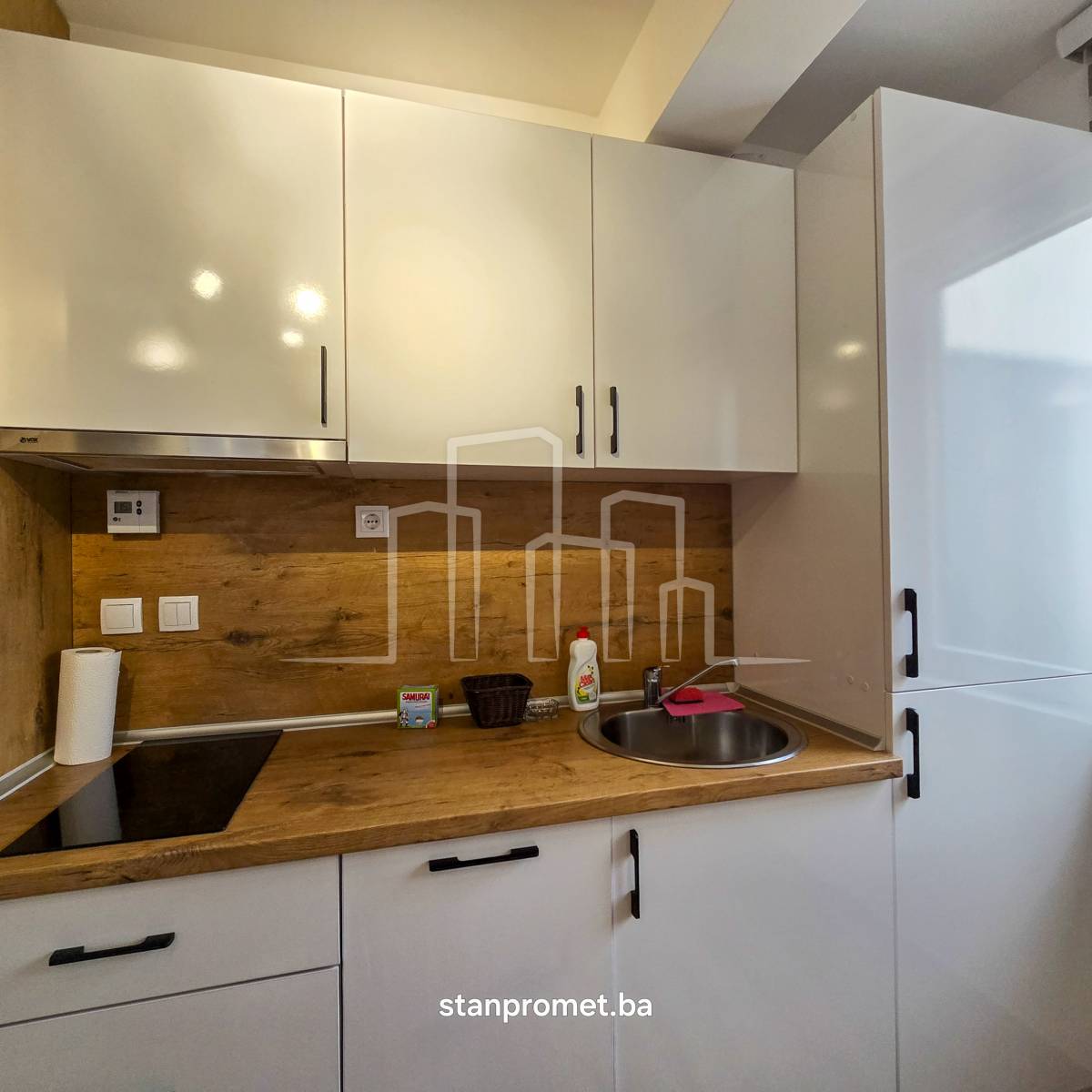 Novogradnja Opremljen Apartman 33m² Naselje Šator Jahorina