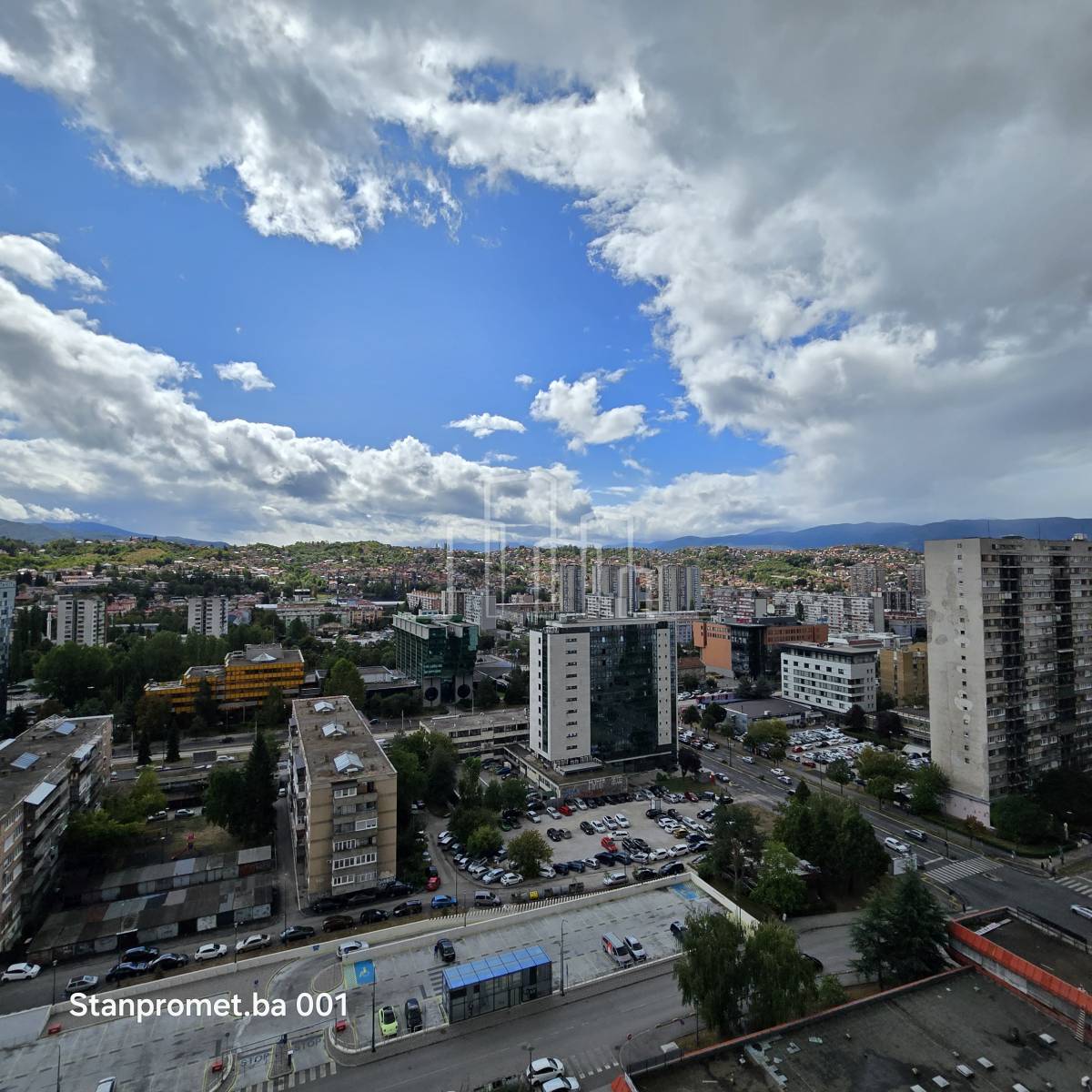 Najam 4soban stan prazan Sarajevo Tower