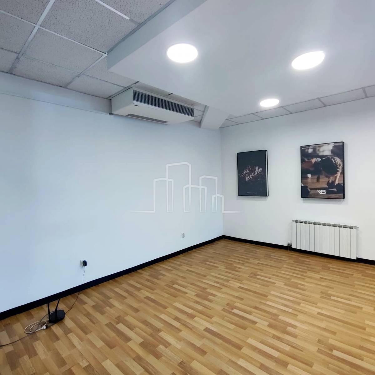 Kancelarijski poslovni prostor 34m² Ciglane