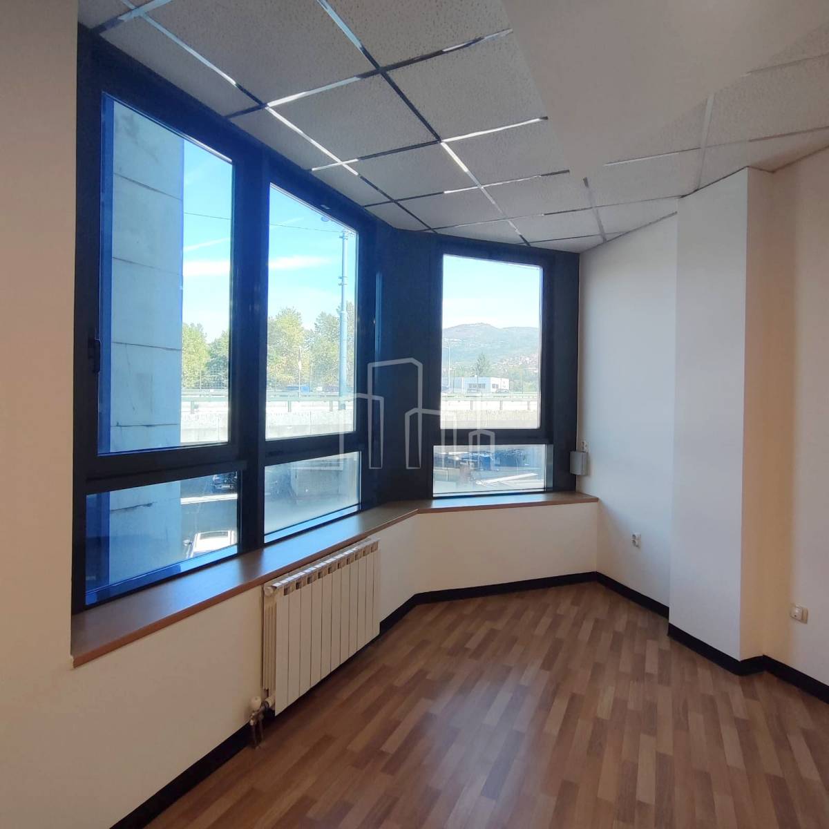 Kancelarijski poslovni prostor 34m² Ciglane