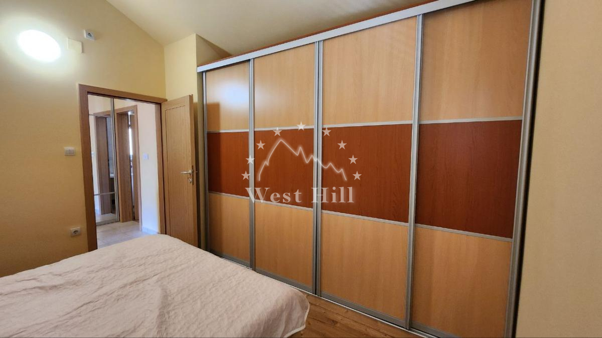 Apartman u Djenovici, 150 metara od mora